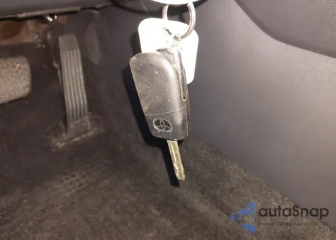 2024 Toyota Rav4 Hybrid Le z USA, uszkodzony, nr VIN 4T3LWRFV2RU161879